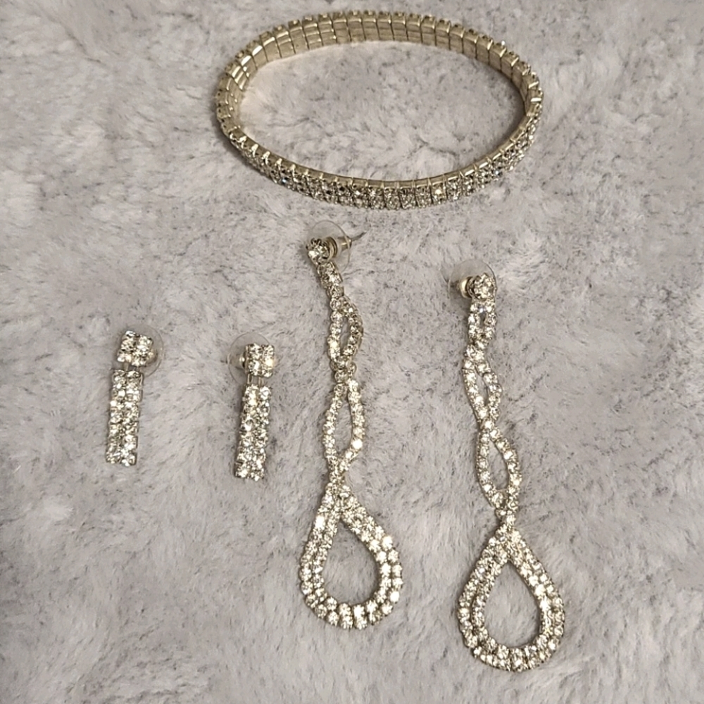 Iridescent jewelry set‎